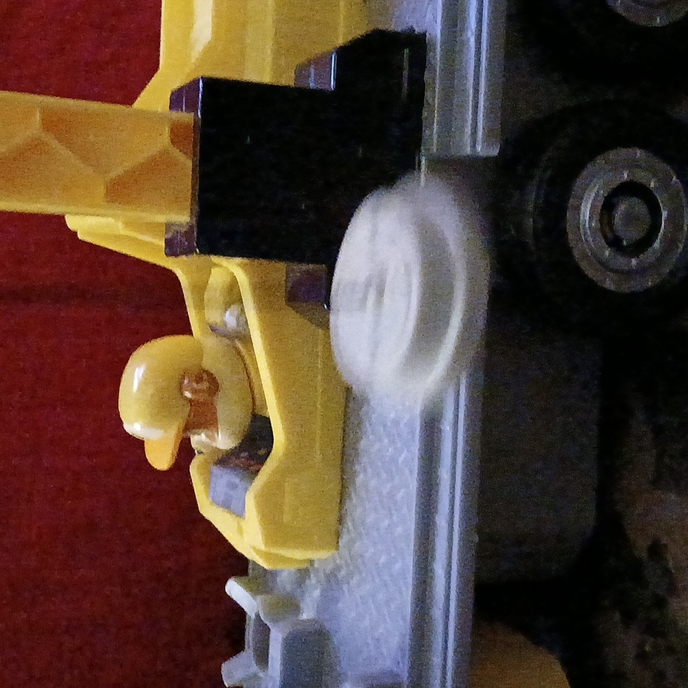 PAW PATROL RUBBLE BIG RIG - Picture 5 of 6